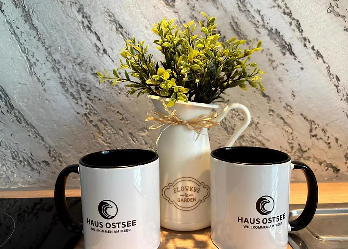 Haus Ostseewelle - Bootshaus Апартаменты *